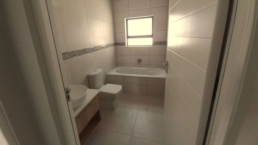 3 Bedroom Property for Sale in Shelley Point Western Cape